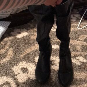 Black boots